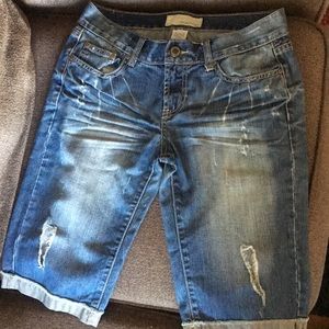 Junior size jean shorts, size 5/6